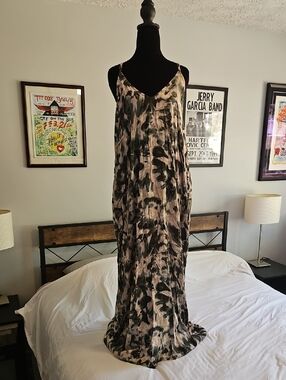S/M Lovestitch Spaghetti Strap Maxi Dress With Pockets Tie Dye